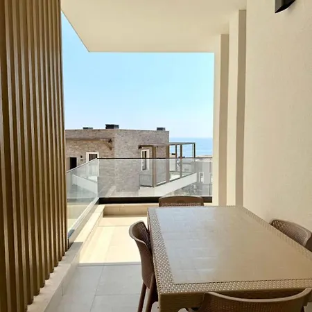 Apartment Seaview Thymus