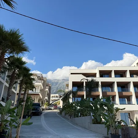 Seaview Thymus Apartment *